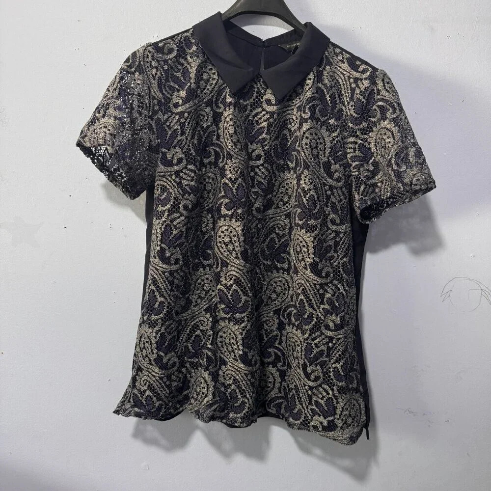 Banana Republic size  medium dress shirt‎ with lace detail